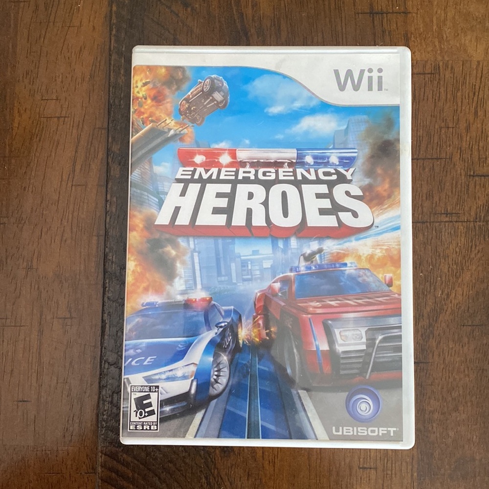 Video Game Emergency Heroes Gane - Nintendo Wii